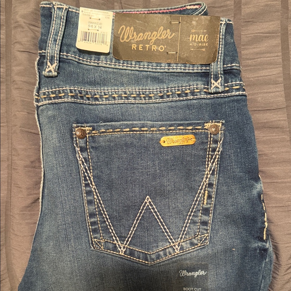 Wrangler Retro Women's Mae Emma Boot Cut Jeans